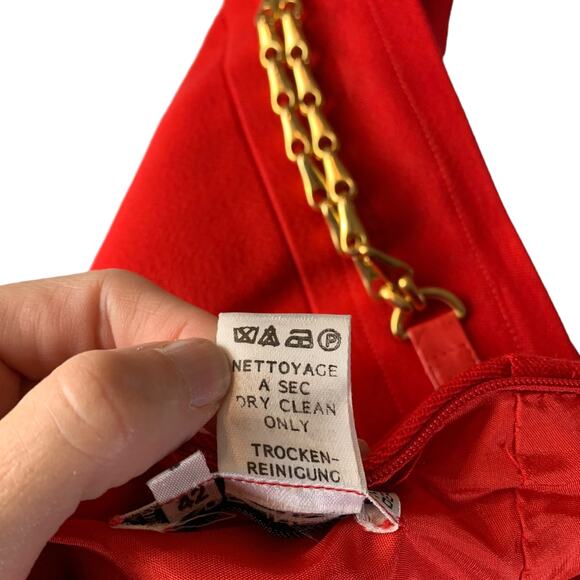 Celine Paris Pencil Skirt Womens Size 42 Red 100% Wool Gold Chain 8" Side Zip - Picture 9 of 9